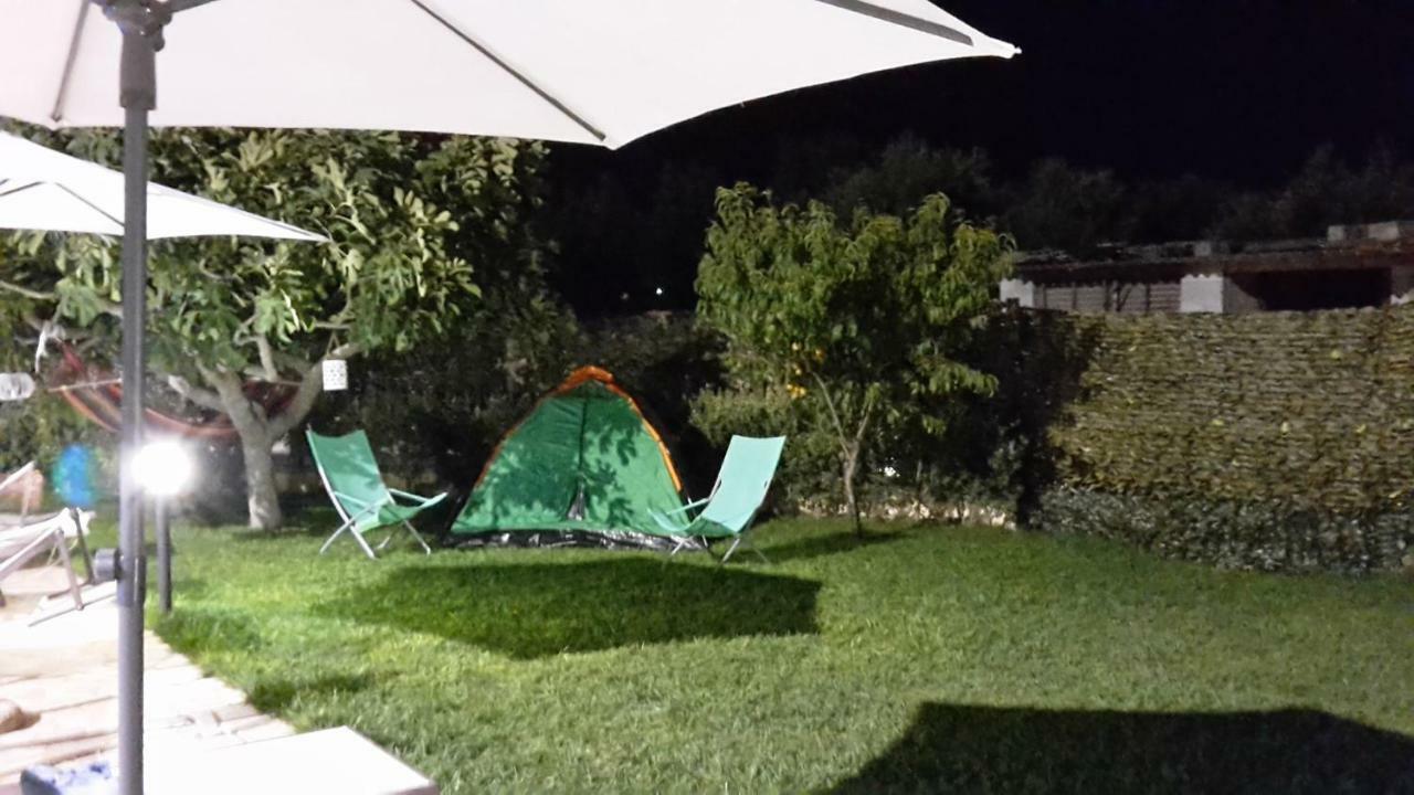 Casa Vacanza Augusto อุจจาโน ลาเคียซา ภายนอก รูปภาพ